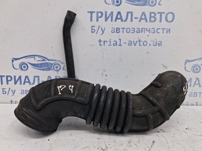 Патрубок воздушного фильтра Kia Sorento BL 2.5 DIESEL D4CB 2002 (б/у) Киев - изображение 2