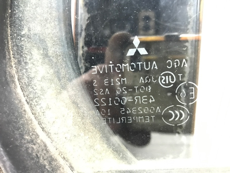 Стекло двери задней правой (форточка) Mitsubishi Lancer 2007-2017 5740A018 (Арт. 33716) Київ - зображення 4