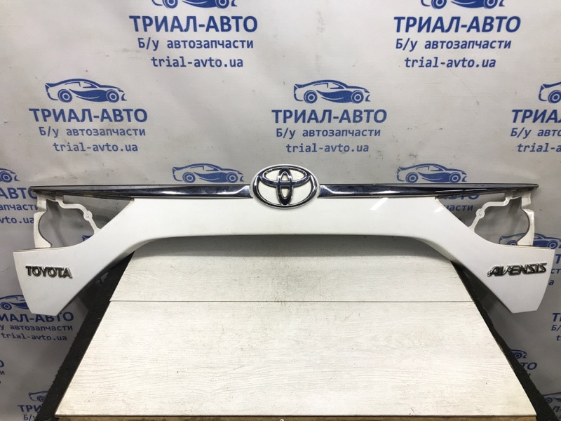 Накладка крышки багажника Toyota Avensis T27 2.0 DIESEL 2009 (б/у) Київ - зображення 1