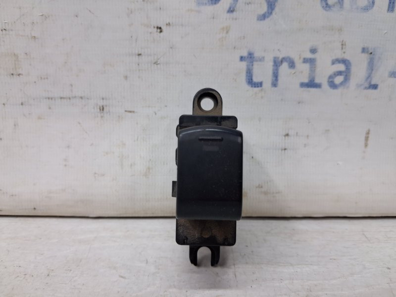 Кнопка стеклоподъемника Nissan Navara D40 2.5 DIESEL YD25DDTI 2004 (б/у) Київ - зображення 1