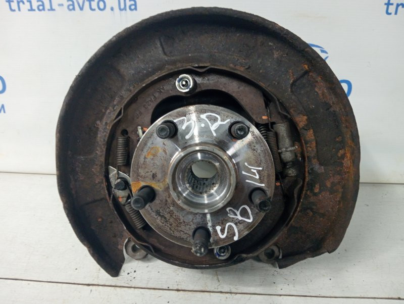 Цапфа задняя правая со ступицей Subaru Outback BR 2.5 БЕНЗИН EJ253 2009 (б/у) Киев - изображение 1