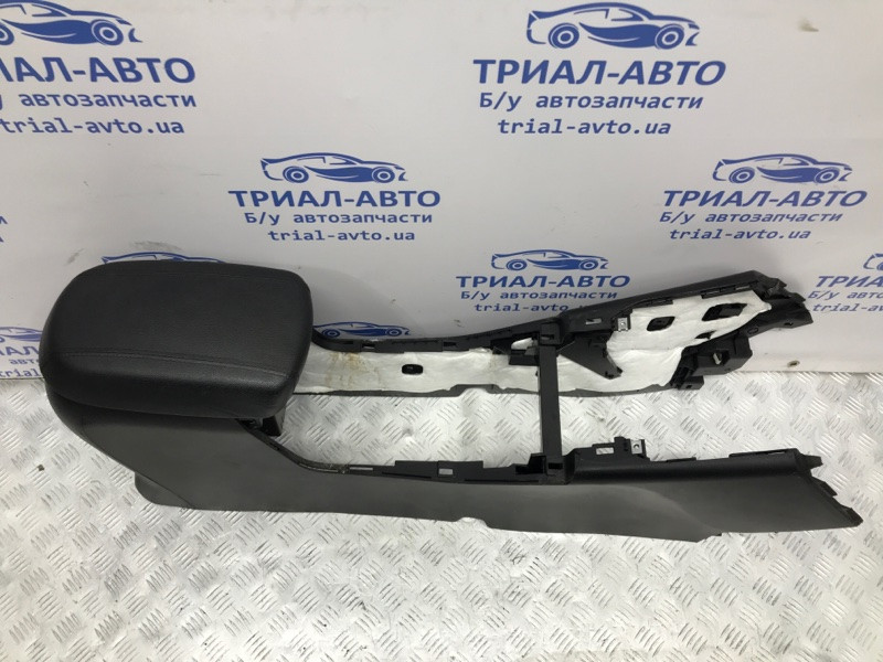 Подлокотник Kia Sportage SL 1.7 DIESEL D4FD 2010 (б/у) Київ - зображення 2