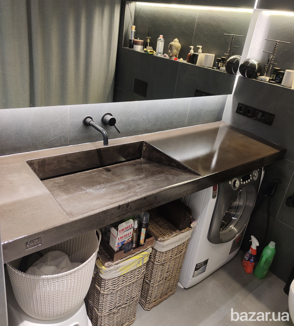 Щелевой умывальник бетонный подвесной или самостоячий треугольный Одеса - зображення 1