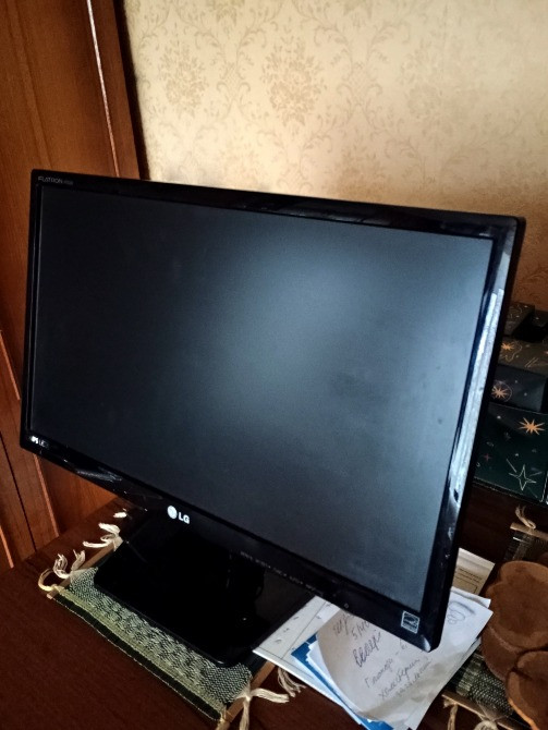 Монитор LG Flatron IPS224. Киев - изображение 2