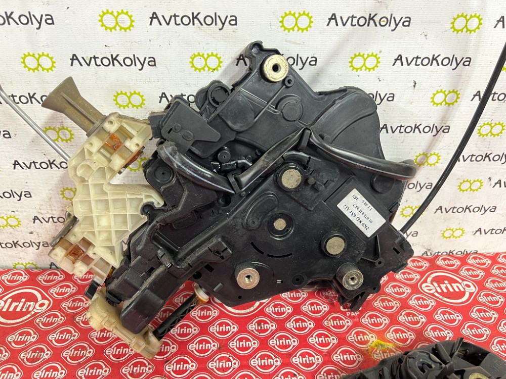 Замок боковой сдвижной двери правый VW Caddy 2004-2015 (2K0843654) Ковель - зображення 3