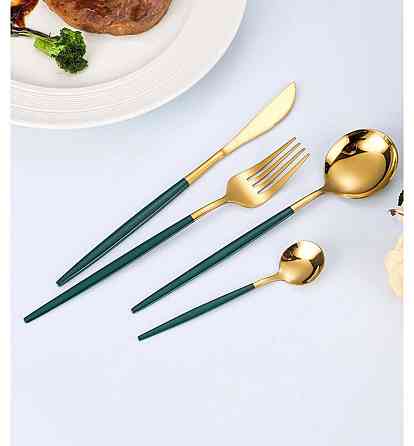 Набор столовых приборов зеленый на 4 персоны (код 00217) Киев