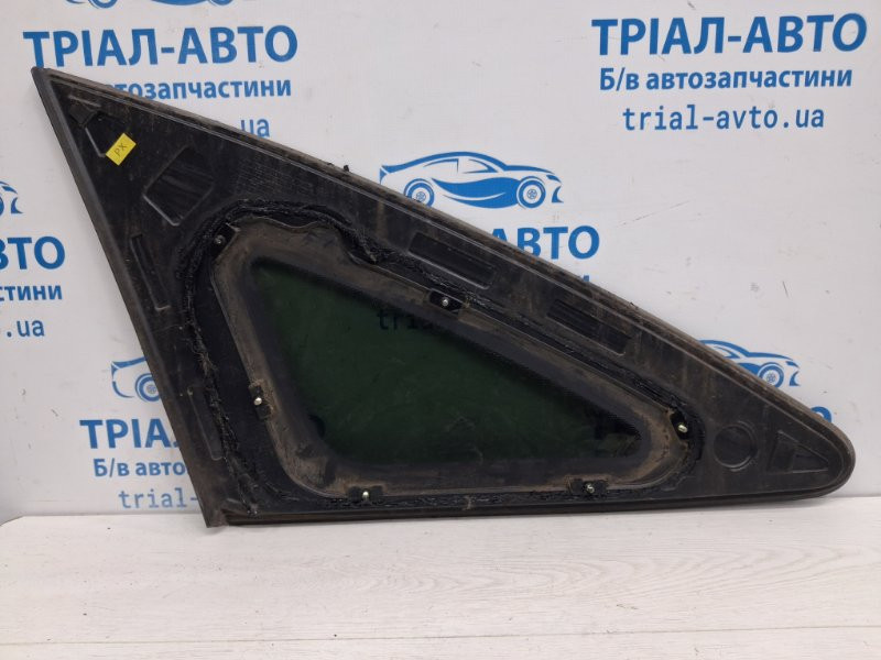 Стекло в кузов заднее правое SsangYong Actyon CJ 2.0 DIESEL D20DT 2005 (б/у) Київ - зображення 3