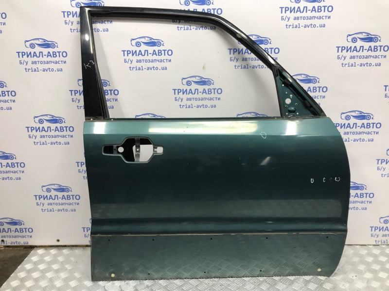 Дверь передняя правая Mitsubishi Pajero Wagon 3 3.2 ДИЗЕЛЬ 4M41 1999 (б/у) Київ - зображення 1