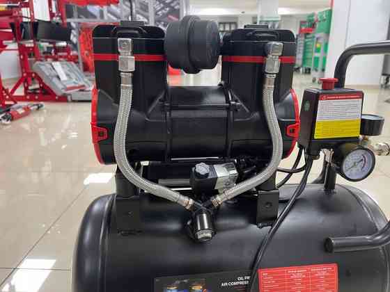 Бытовой воздушный компрессор безмасляный поршневий 18л 220В AUARITA 2-900F18-220 Харків