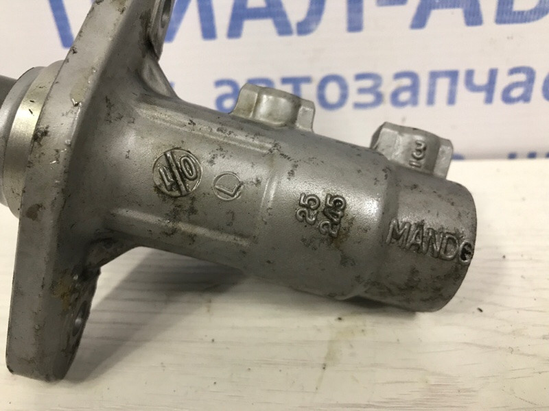 Тормозной цилиндр главный SsangYong Korando C200 2.0 DIESEL 2010 (б/у) Київ - зображення 4