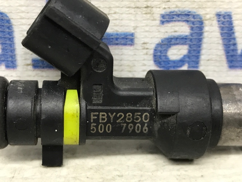 Форсунка топливная Nissan Qashqai J10 2.0 БЕНЗИН MR20DE 2006 (б/у) Київ - зображення 2