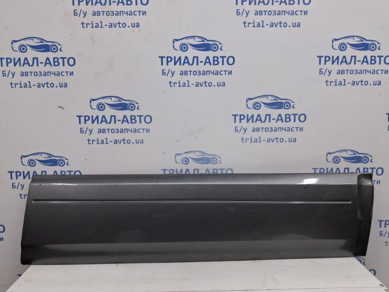 Накладка двери Kia Sorento BL 2.5 DIESEL D4CB 2002 перед. прав. (б/у) Киев - изображение 1