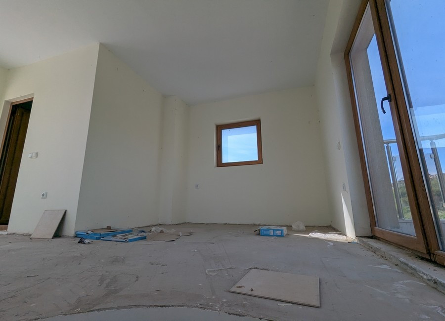 Двухуровневая 2-х комнатная квартира в центре города и в 500 м от пляжа в г. Бяла (Болгария) Киев - изображение 9