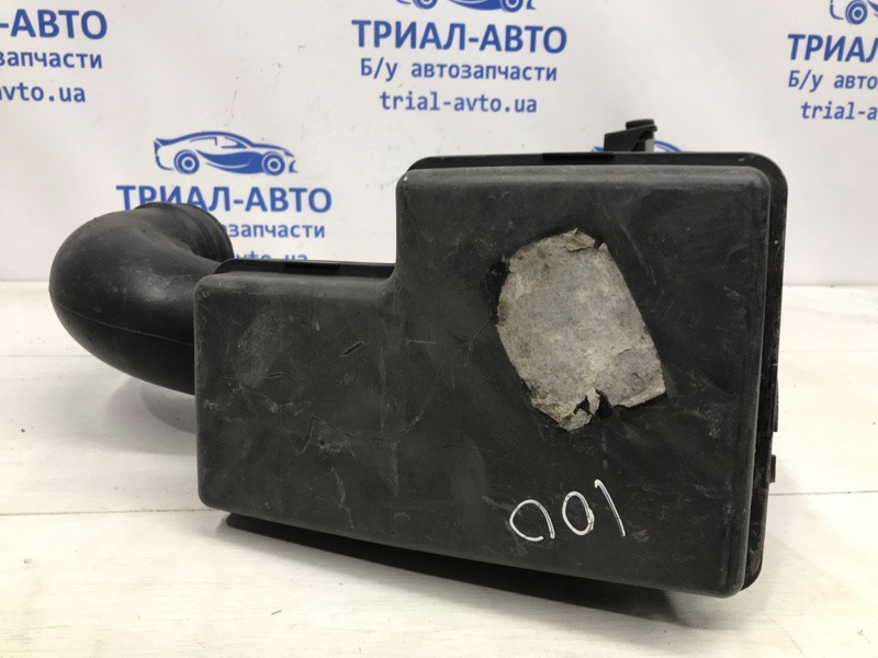 Воздухозаборник Toyota Land Cruiser J100 4.7 1998 (б/у) Киев - изображение 5