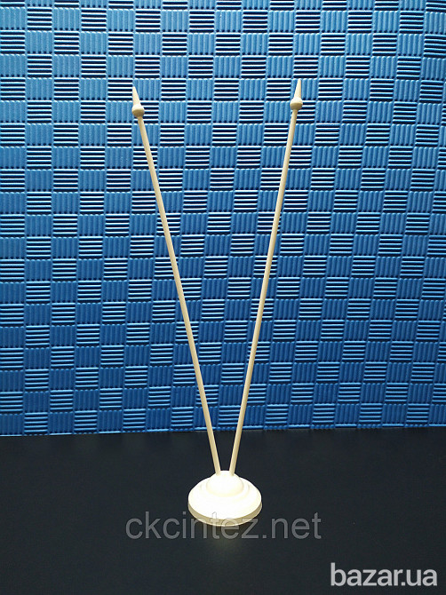 Подставка для флажков пластиковая настольная двухрожковая Київ - зображення 1