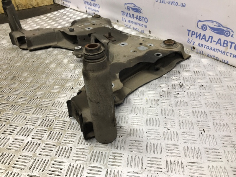 Балка передней подвески Renault Megane 3 1.5 DIESEL K9K 2009 (б/у) Київ - зображення 3