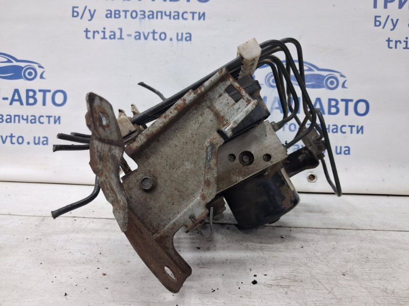 Блок abs Nissan Navara D40 2.5 DIESEL YD25DDTI 2004 (б/у) Київ - зображення 2