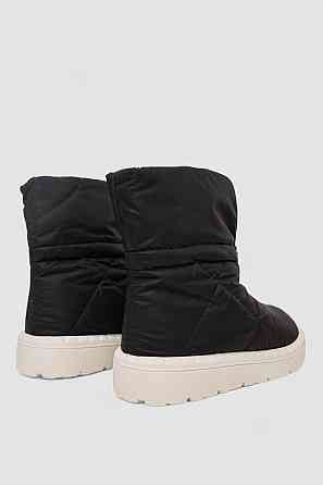 Дутики жіночі зимові на хутрі, колір чорно-бежевий (36-41р.) Одесса