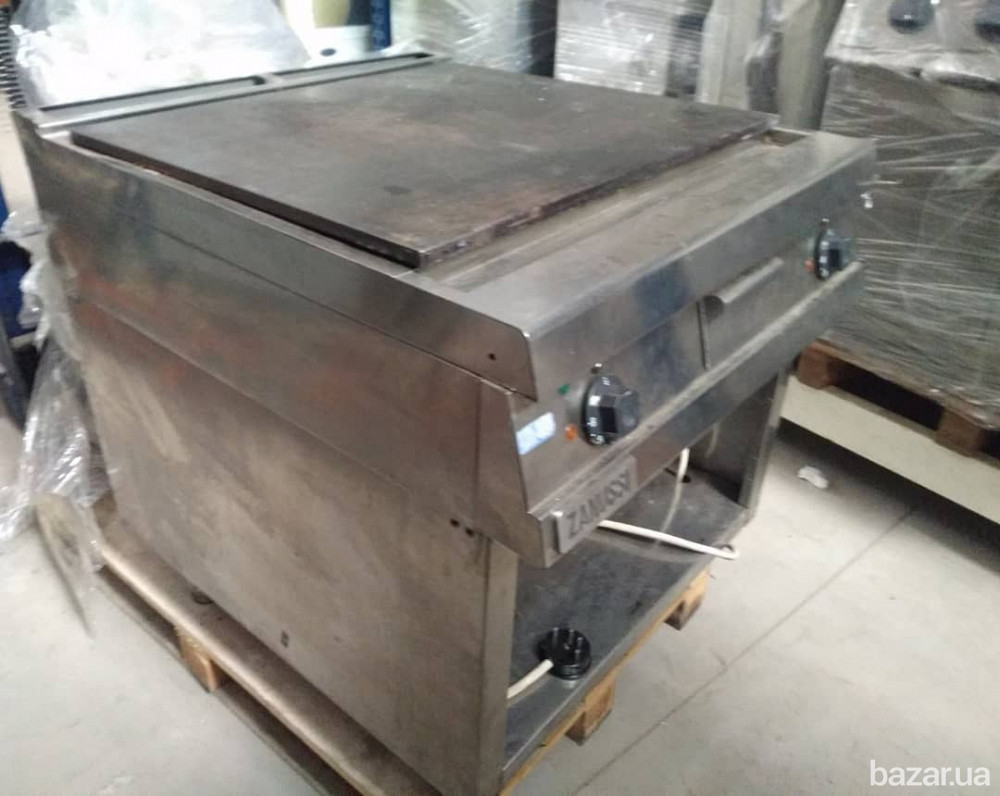 Жарочная поверхность ,електрическая ,гладкая ,Zanussi Київ - зображення 4