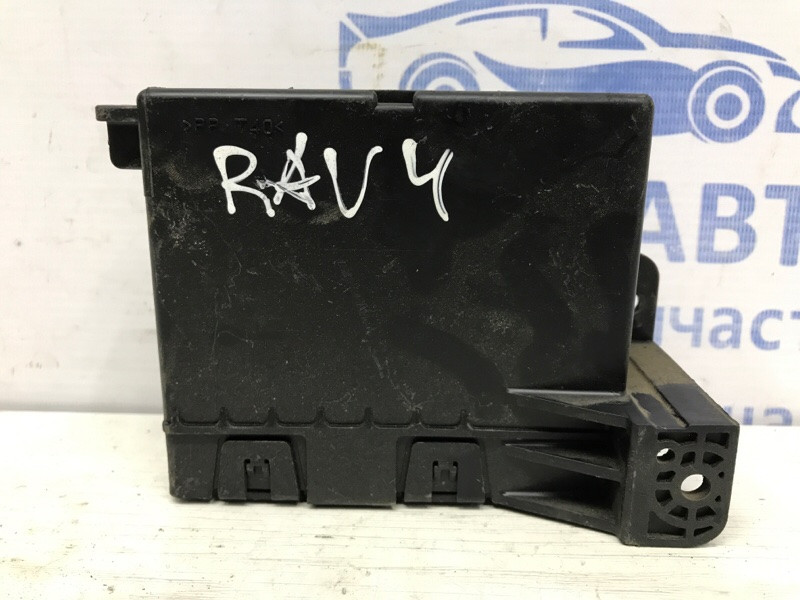 Блок управления Toyota RAV 4 2005-2016 8865042240 (Арт. 52857) Киев - изображение 1