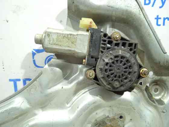 Стеклоподъемник задний правый Kia Cerato LD 2004 (б/у) Киев