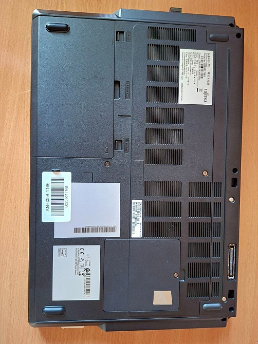 Fujitsu Celsius H7510 Одеса - зображення 3