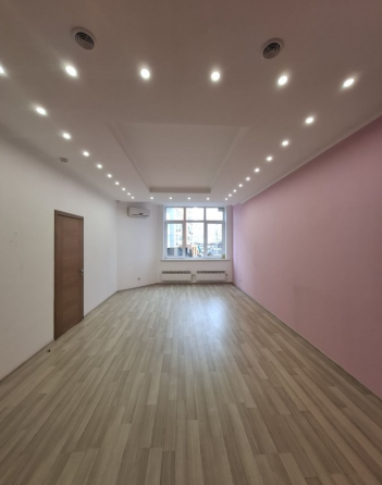 Позняки,вул Пчілки Олени 5, офіс 56м Киев