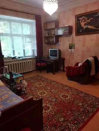 Продам. 5-к.кв., 2/3, вул. Михайла Грушевського Дніпро