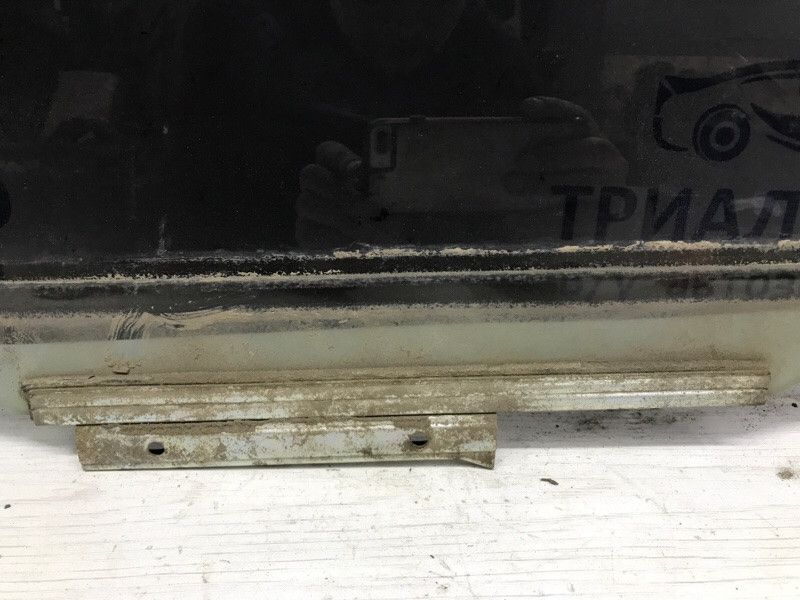 Стекло двери заднее правое Toyota RAV 4 A30 2.0 БЕНЗИН 1AZFE 2005 (б/у) Киев - изображение 2