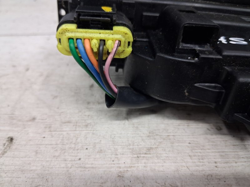 Замок двери задний правый Hyundai Santa fe 2005-2012 814202B010 (Арт. 70679) Київ - зображення 4