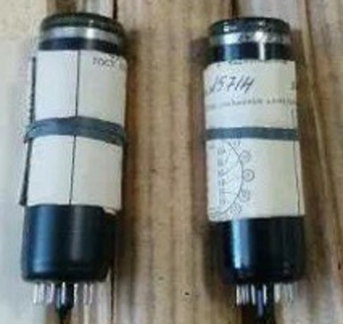 Куплю фотопомножувач ФЭУ-82 Суми - зображення 1