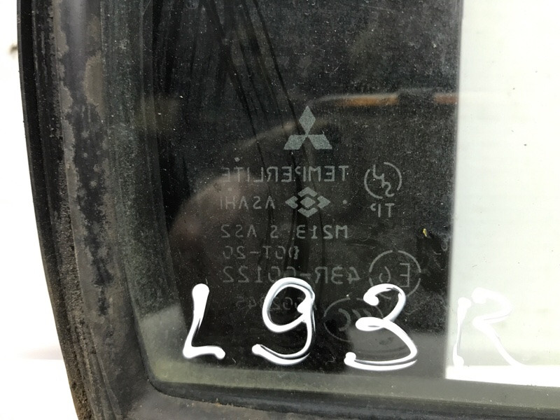 Стекло двери задней правой (форточка) Mitsubishi Lancer 2003-2009 MR525826 (Арт. 47182) Киев - изображение 4