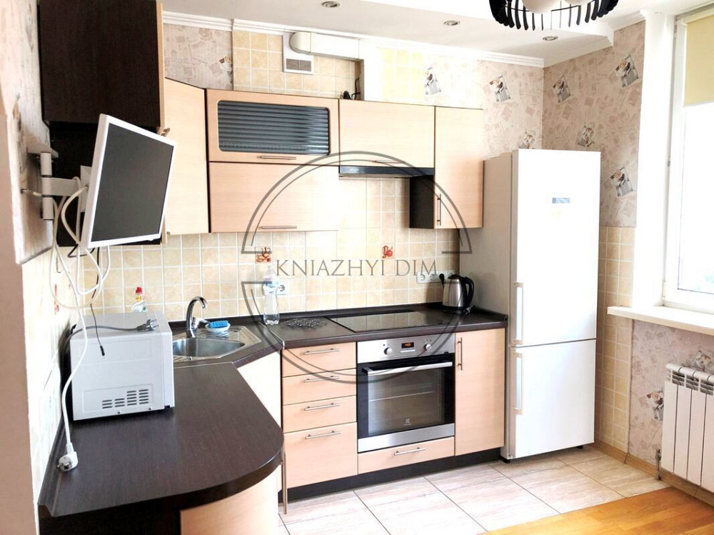 Є генератор. Оренда 1-а. квартира біля м. Осокорки Код об'єкта:11112325 Київ - зображення 1