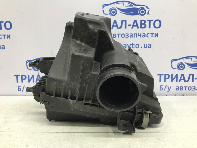 Корпус воздушного фильтра Nissan Qashqai J11 1.5 DIESEL K9K 2013 (б/у) Киев - изображение 1