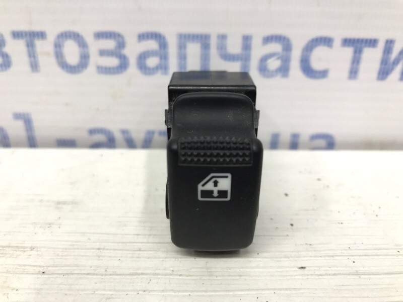 Кнопка стеклоподъемника Kia Sorento BL 2.5 DIESEL D4CB 2002 (б/у) Киев - изображение 2
