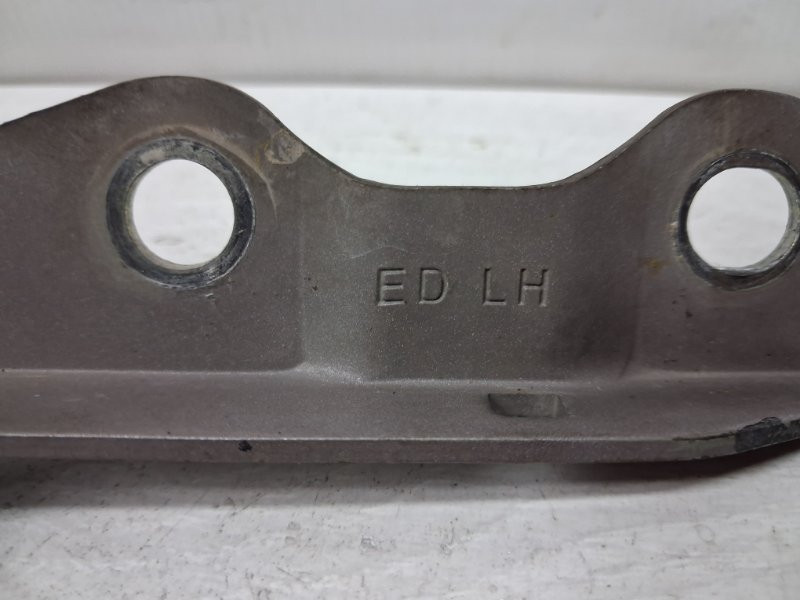 Петля капота левая Kia Ceed ED 1.6 DIESEL D4FB 2006 (б/у) Київ - зображення 4