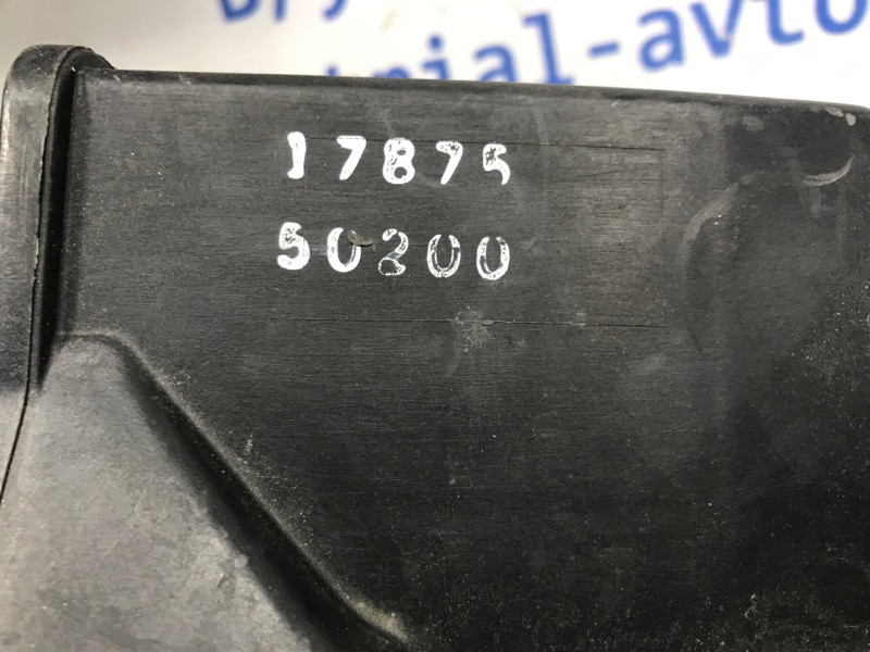 Воздухозаборник Toyota Land Cruiser J100 4.7 1998 (б/у) Киев - изображение 3