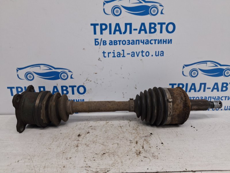 Привод передний правый АКПП Mitsubishi Pajero Wagon 3 3.2 ДИЗЕЛЬ 4M41 1999 (б/у) Київ - зображення 1