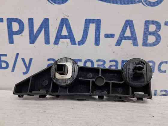 Кронштейн бампера задний правый Infiniti Q50 V37 2.2 DIESEL OM651 2013 (б/у) Киев