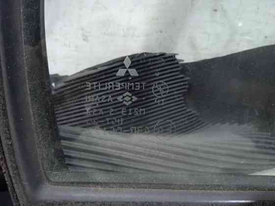 Стекло двери задней правой (форточка) Mitsubishi Lancer 9 1.6 БЕНЗИН 4G18 2003 (б/у) Киев