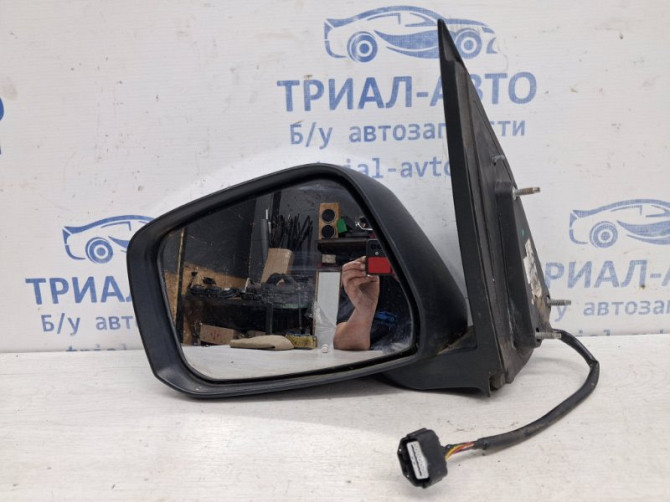 Зеркало левое Nissan Navara D40 2.5 DIESEL YD25DDTI 2004 (б/у) Киев - изображение 1