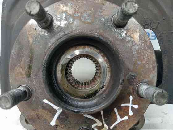 Кулак поворотный левый со ступицей Nissan X-Trail T31 2.0 DIESEL M9R 2007 (б/у) Київ