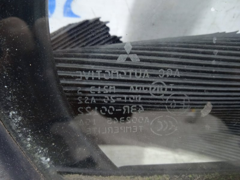 Стекло двери задней правой (форточка) Mitsubishi Lancer 10 2007 (б/у) Київ - зображення 2