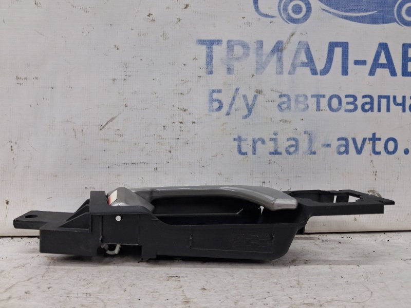 Ручка двери внутренняя правая Chevrolet Captiva C140 2.2 DIESEL Z22D1 2006 (б/у) Київ - зображення 2