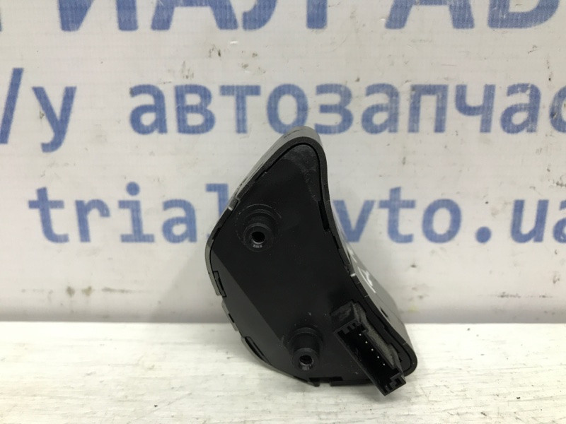 Кнопки руля Kia Ceed ED 1.6 DIESEL D4FB 2006 (б/у) Киев - изображение 2