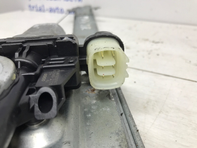 Стеклоподъемник передний правый Mitsubishi Pajero Wagon 4 3.2 ДИЗЕЛЬ 4M41 2006 (б/у) Київ - зображення 3