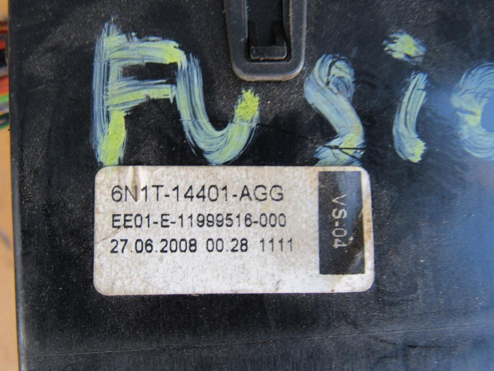 Блок предохранителей Ford Fusion 2006-2012 (6N1T-14401-AGG) Ковель - зображення 1