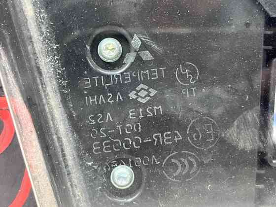 Стекло двери переднее правое Mitsubishi Pajero Wagon 3 3.2 ДИЗЕЛЬ 4M41 1999 (б/у) Київ