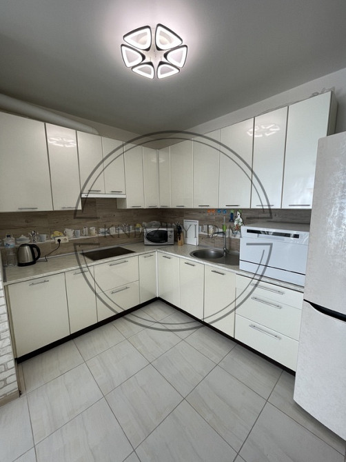 Без комісії. Є генератор! Оренда 3-х к. кв. студіо на Печерську. № 11198086 Киев - изображение 4