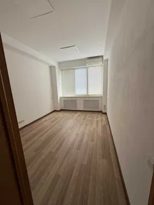 Лівобережна метро,вул Євгена Сверстюка 11А, БЦ Новий, офіс 35м Київ - зображення 1